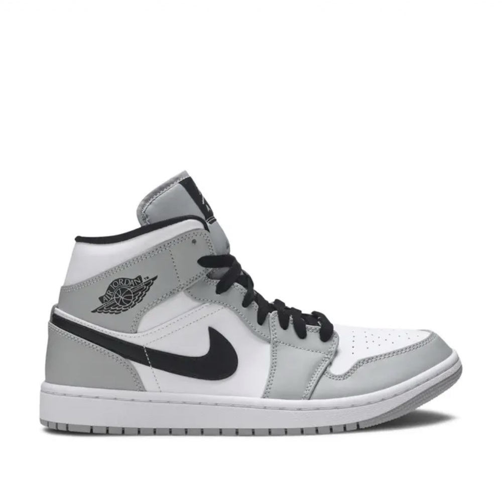 Air Jordan 1 Mid “Smoke Grey”